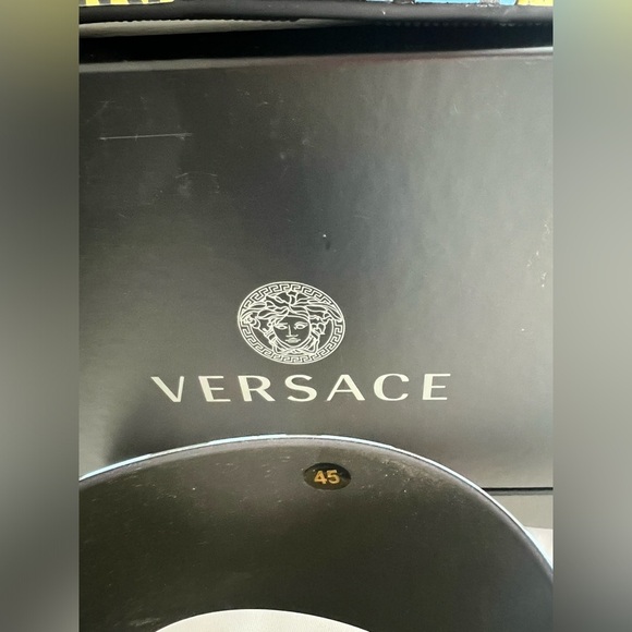 Versace La Greca Design Men’s Monogram Pool Slides Beach Sandals EU 45 main image 3